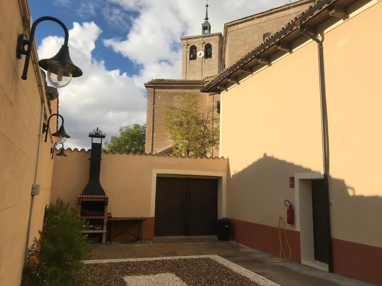 Casa Rural La Plaza Valoria la Buena エクステリア 写真