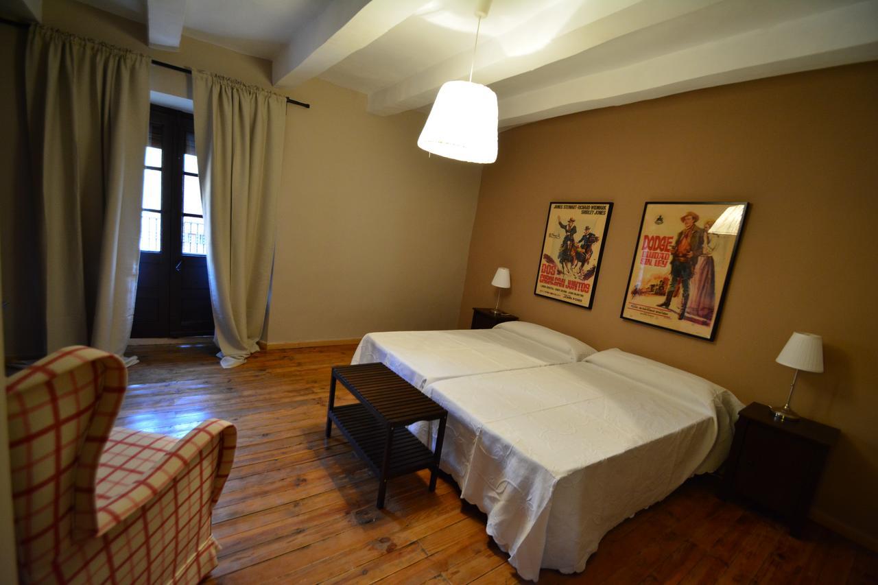 Casa Rural La Plaza Valoria la Buena エクステリア 写真